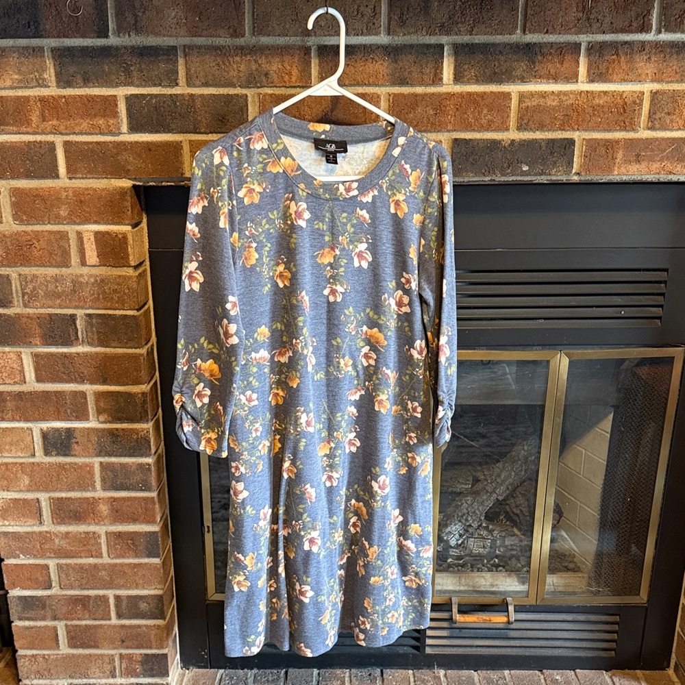 AGB Floral Gray Dress